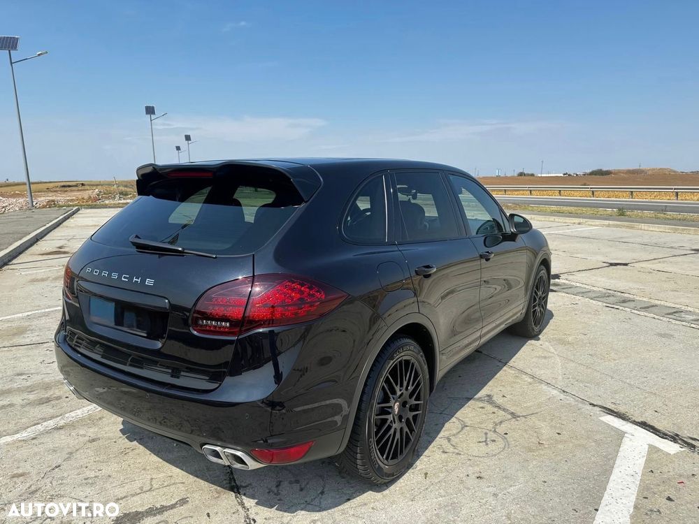 Porsche Cayenne 3.0TD TipTronic - 4