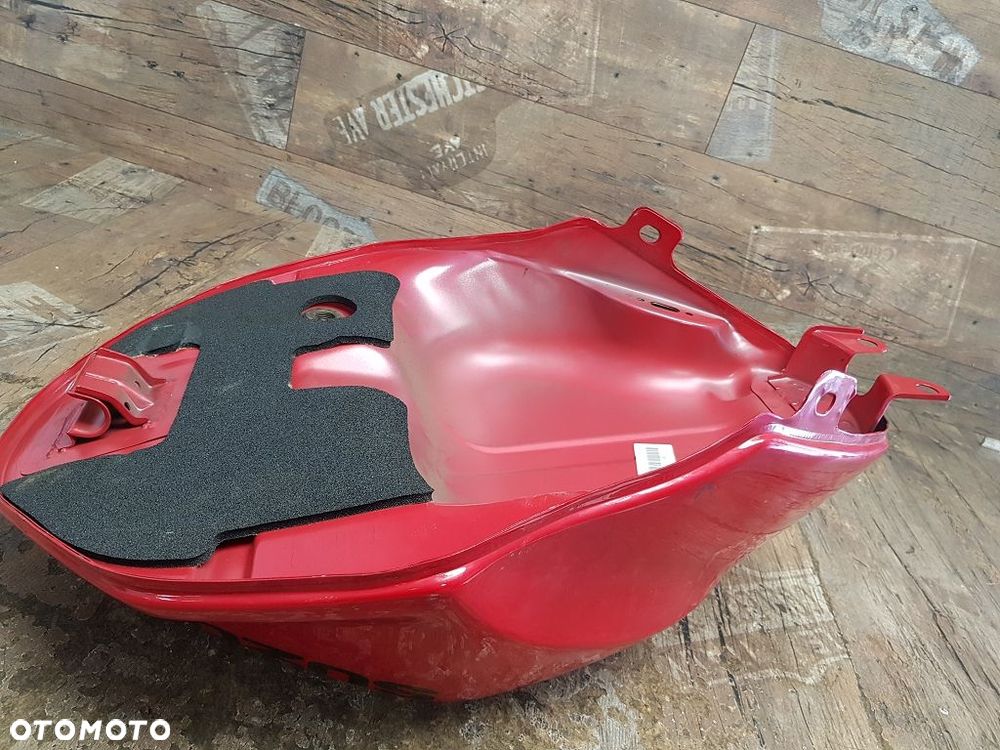 Zbiornik paliwa bak Suzuki RF 600 R - 10