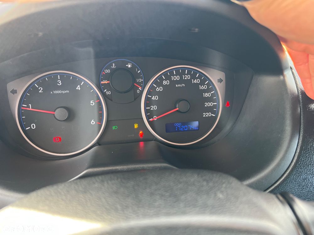 Hyundai i20 1.1 CRDi BlueDrive Classic + - 28