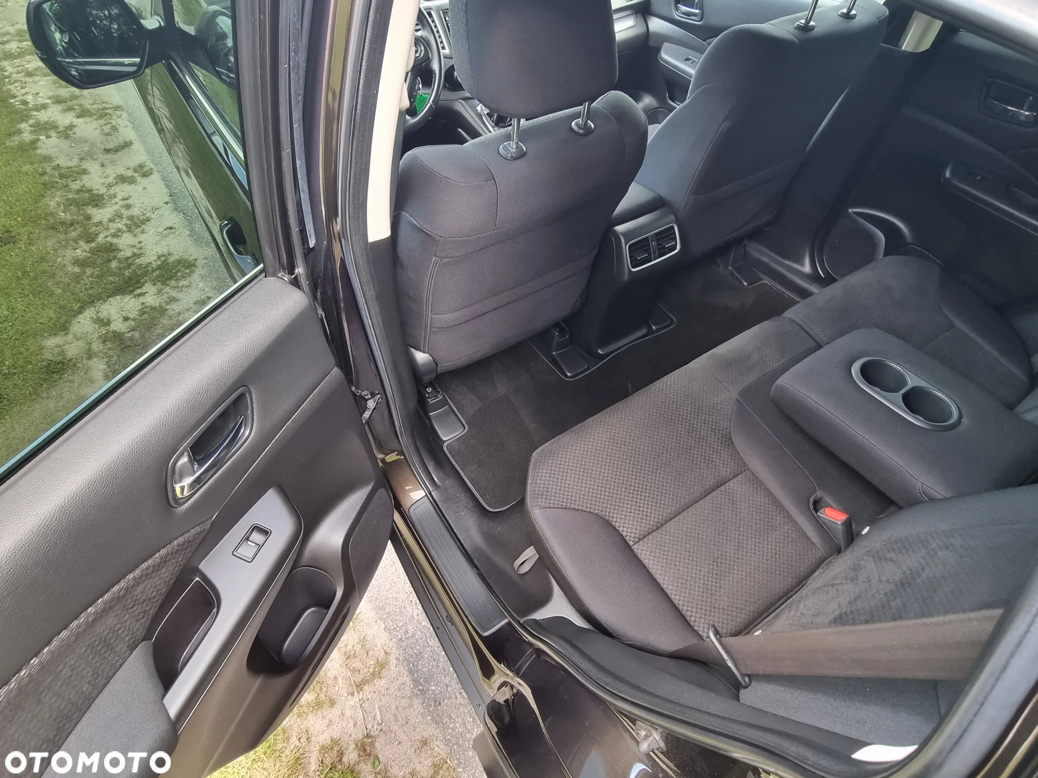 Honda CR-V 2.0 Elegance (Honda Connect+) / (2WD) - 28