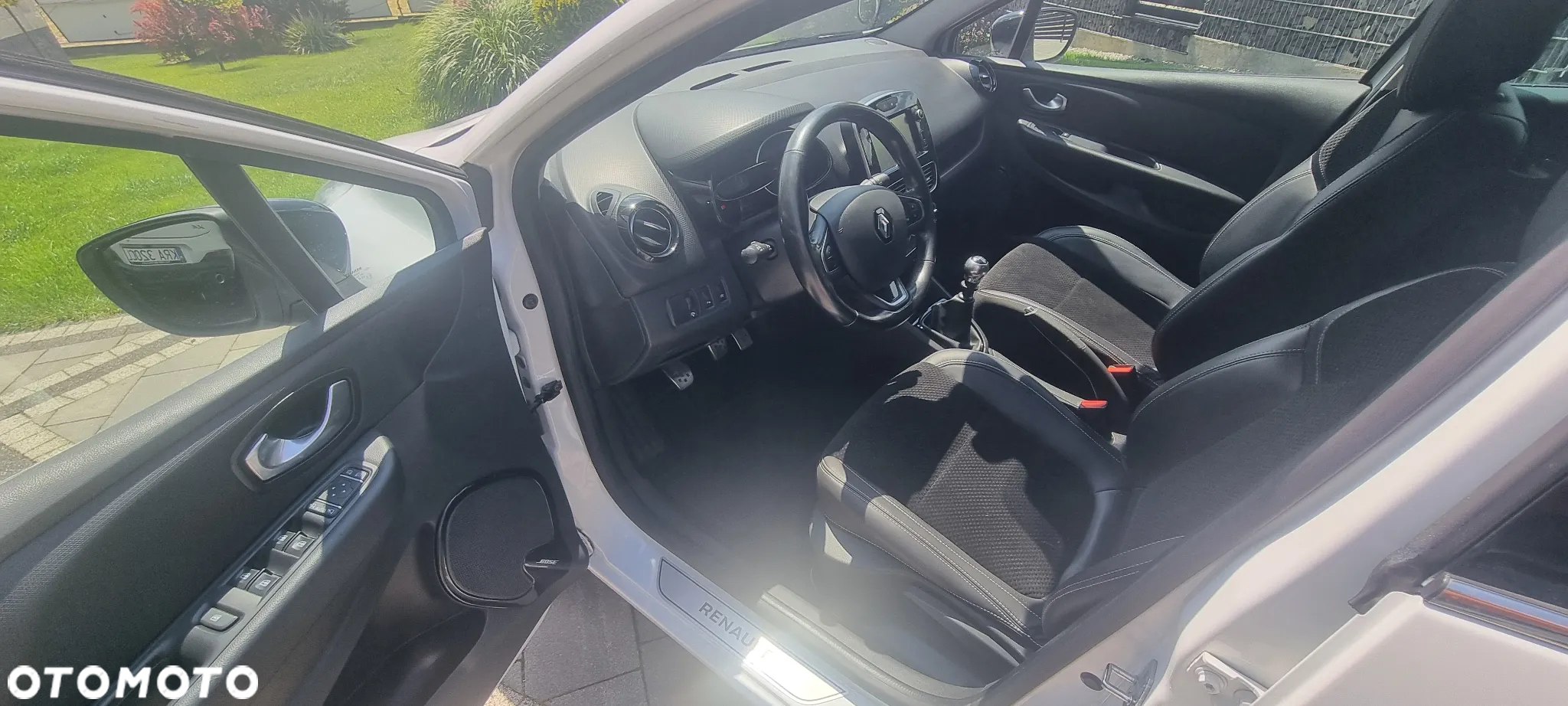 Renault Clio Energy dCi 110 Bose Edition - 25