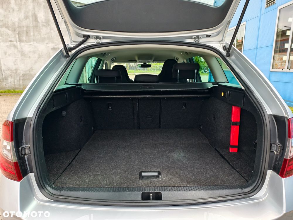 Skoda Octavia 2.0 TDI Soleil - 17