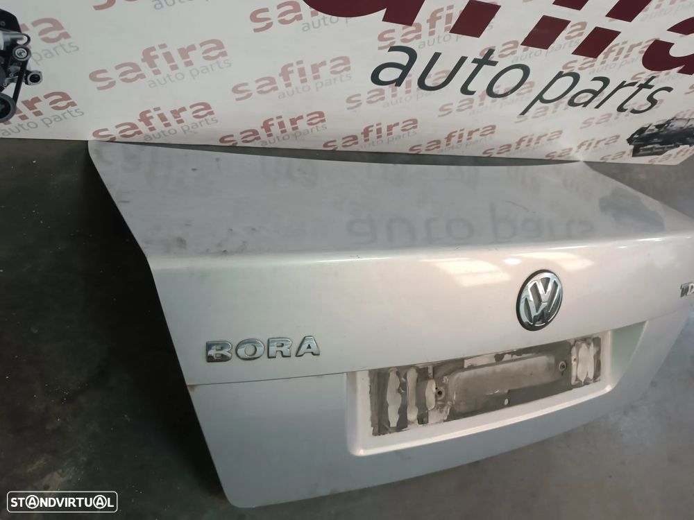 TAMPA DA MALA VOLKSWAGEN BORA 98-03 - 2