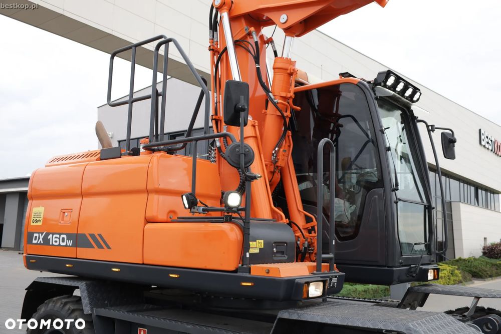 Doosan DX160W-3 - 20