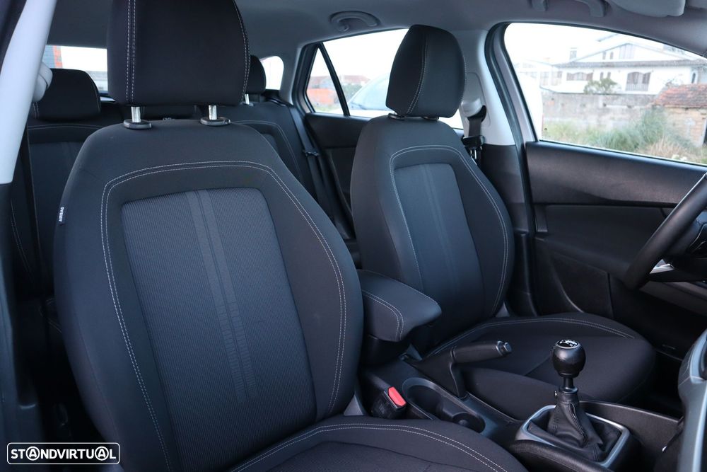 Fiat Tipo Station Wagon 1.6 M-Jet Lounge - 19