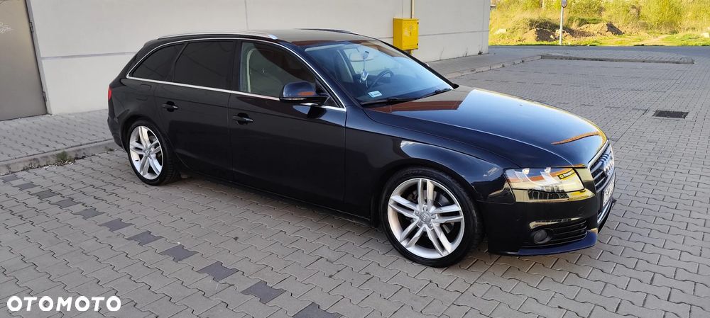 Audi A4 Avant 2.0 TDI - 9