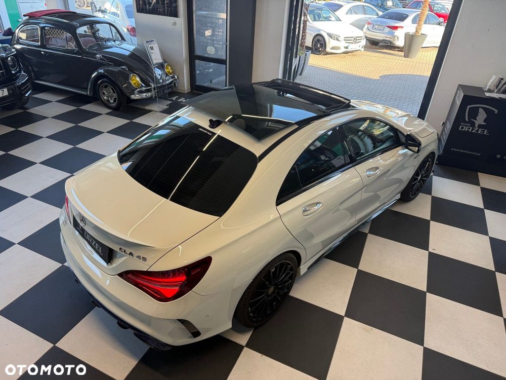 Mercedes-Benz CLA - 5