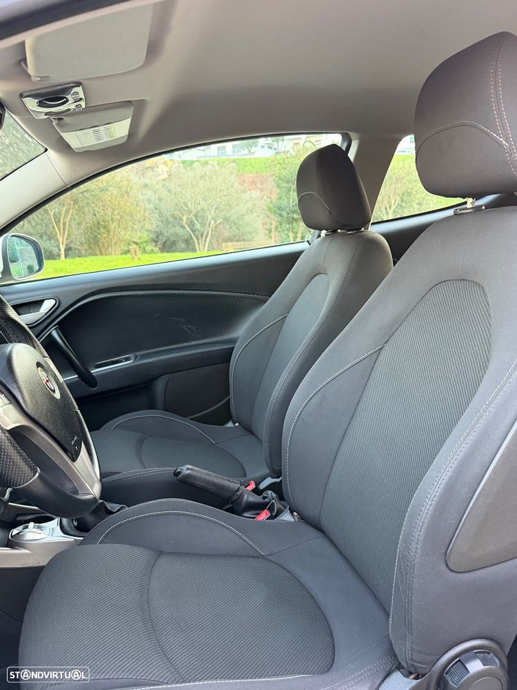 Alfa Romeo MiTo 1.3 JTDM - 8