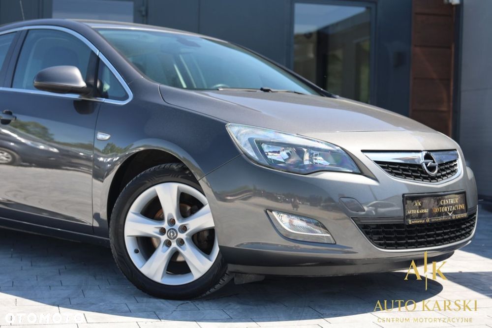 Opel Astra - 12