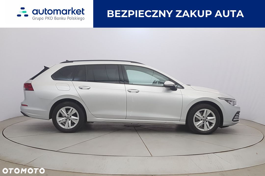 Volkswagen Golf VIII 2.0 TDI Life - 8