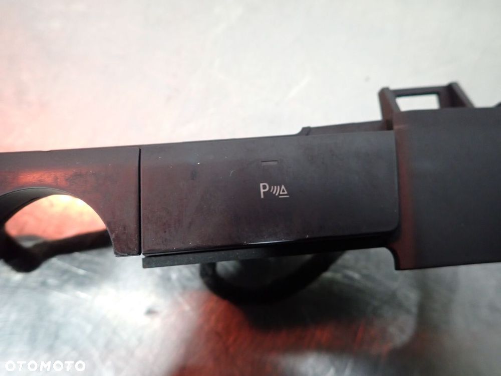 PANEL PRZEŁĄCZNIKÓW OPEL INSIGNIA A - 6