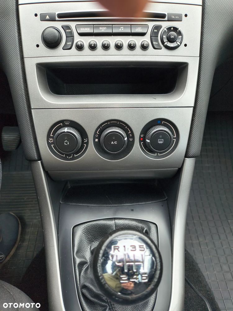 Peugeot 308 1.6 e-HDi Active STT - 10