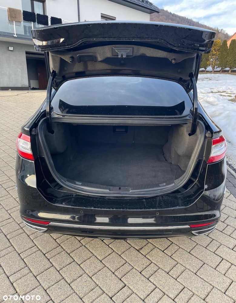 Ford Mondeo Vignale 2.0 TDCi PowerShift - 8