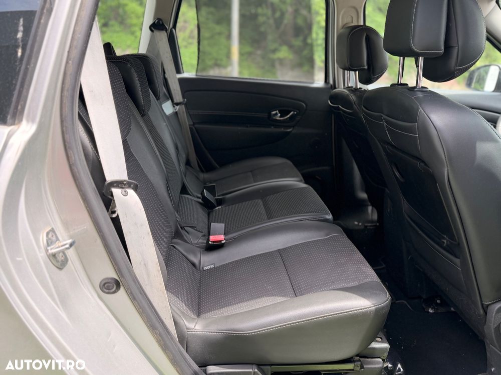 Renault Grand Scenic - 7