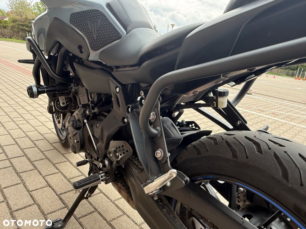 Yamaha MT - 13