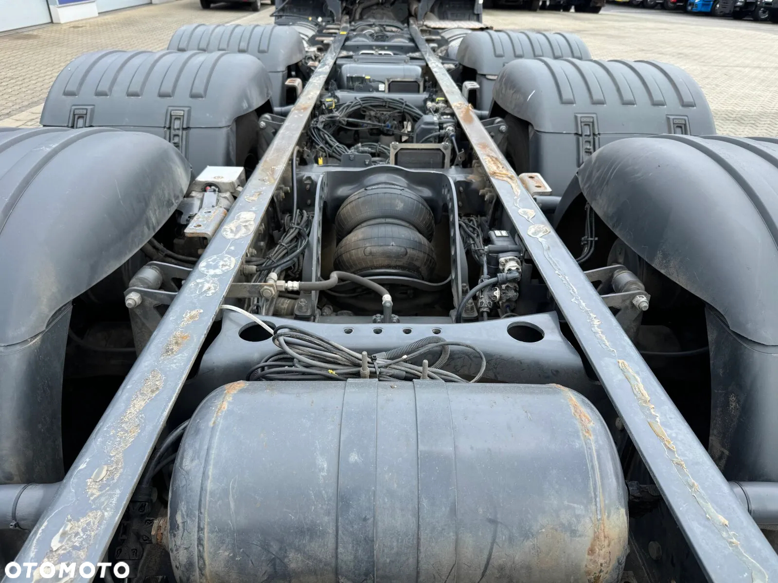 Scania G410 8x2*6 NB LNG EURO6 - 10