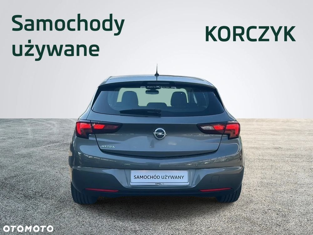 Opel Astra - 4