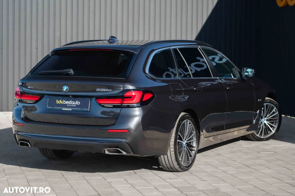 BMW Seria 5 530e xDrive Aut. Luxury Line - 8