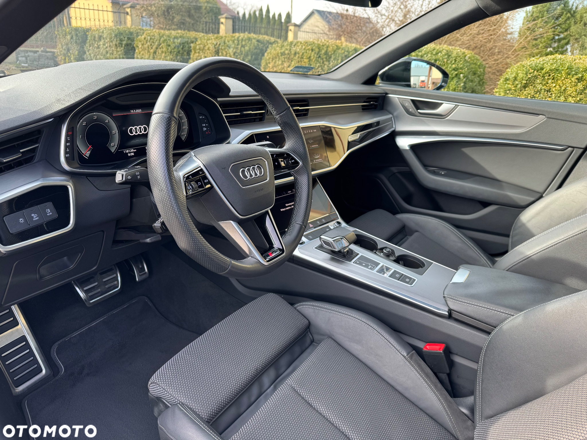 Audi A6 - 12