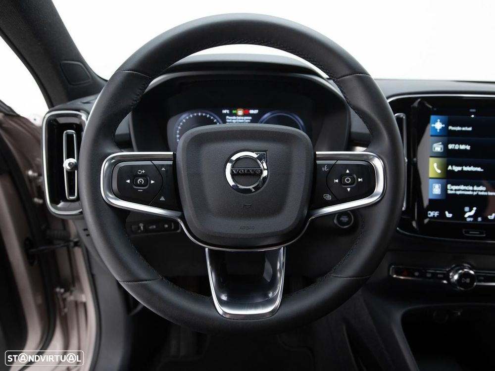 Volvo XC 40 1.5 T4 PHEV Plus Bright - 21