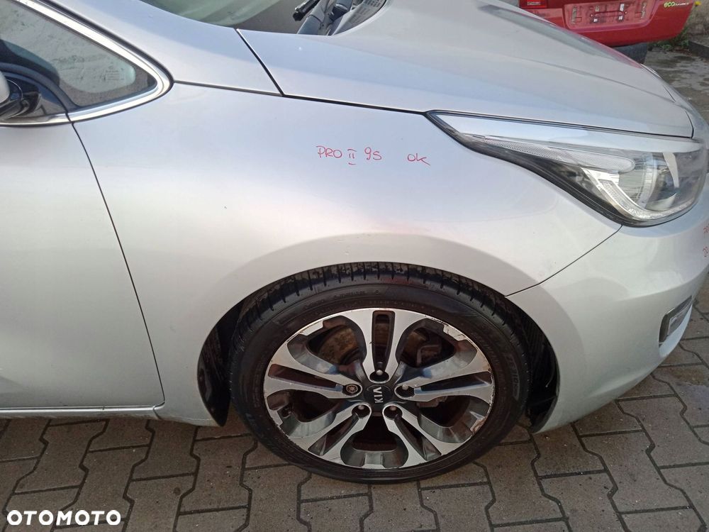 kia pro ceed ii błotnik przód przedni prawy 9s 2012- - 1