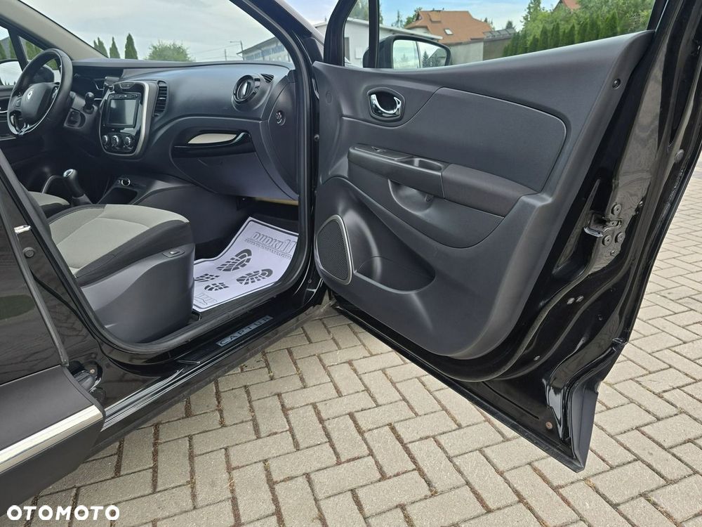 Renault Captur - 24
