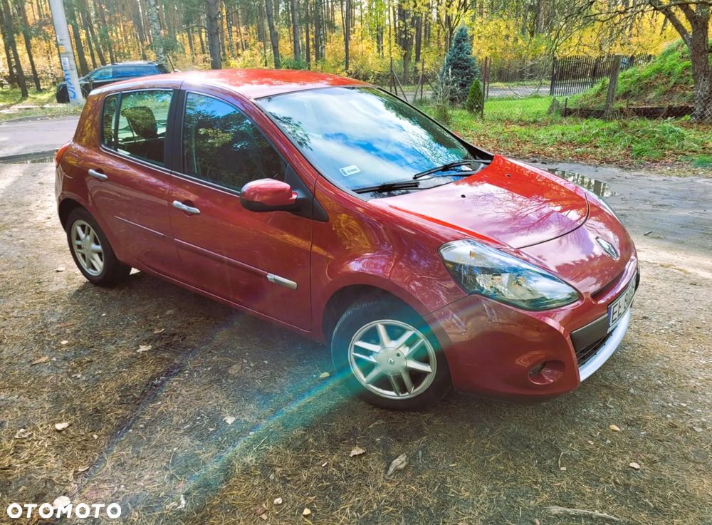 Renault Clio 1.2 16V 75 Expression - 6