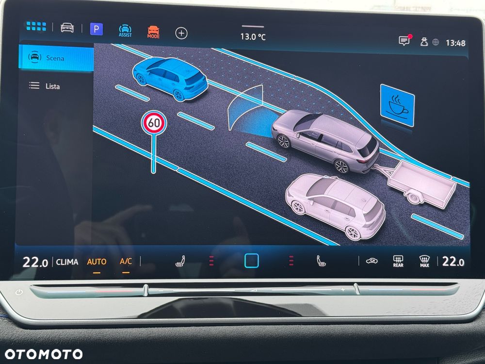 Volkswagen Passat Variant 2.0 TDI SCR DSG R-Line - 29