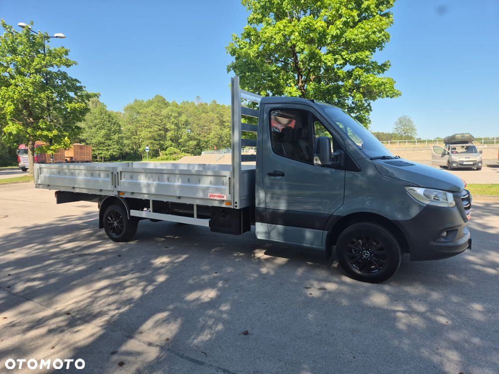 Mercedes-Benz Sprinter - 7