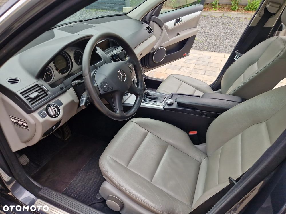 Mercedes-Benz Klasa C 320 CDI 7G-TRONIC Avantgarde DPF - 10