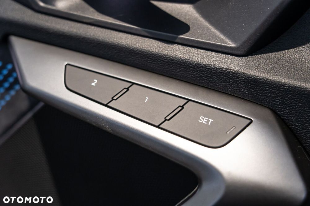 Audi RS3 Sportback - 17