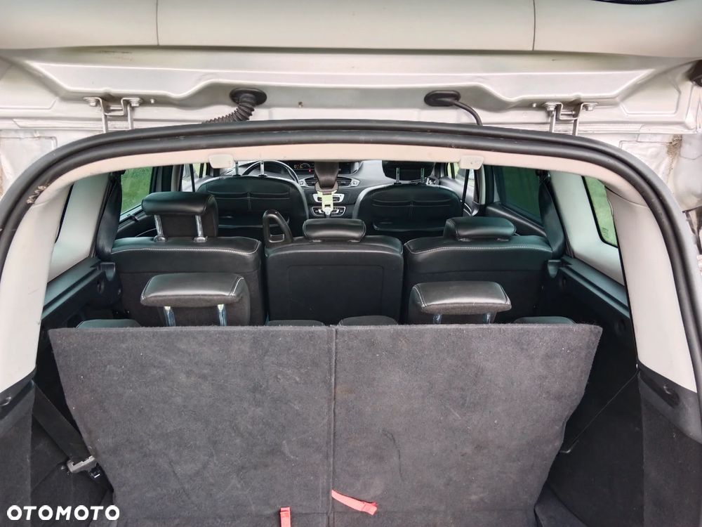 Renault Scenic 1.5 dCi Dynamique EDC - 26
