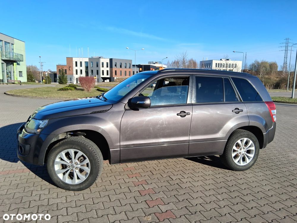 Suzuki Grand Vitara 2.4 De Luxe - 3