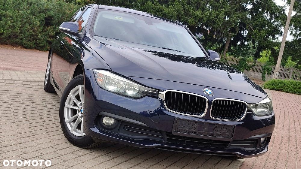 BMW Seria 3 - 23
