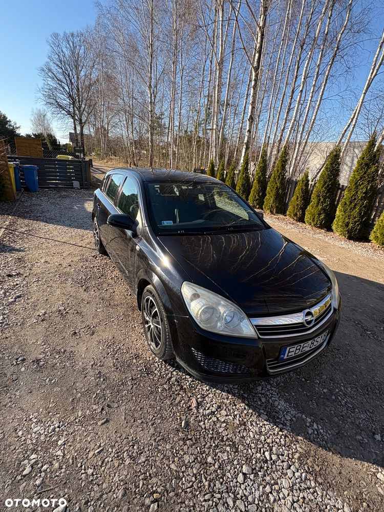 Opel Astra 1.3 CDTI Cosmo - 4