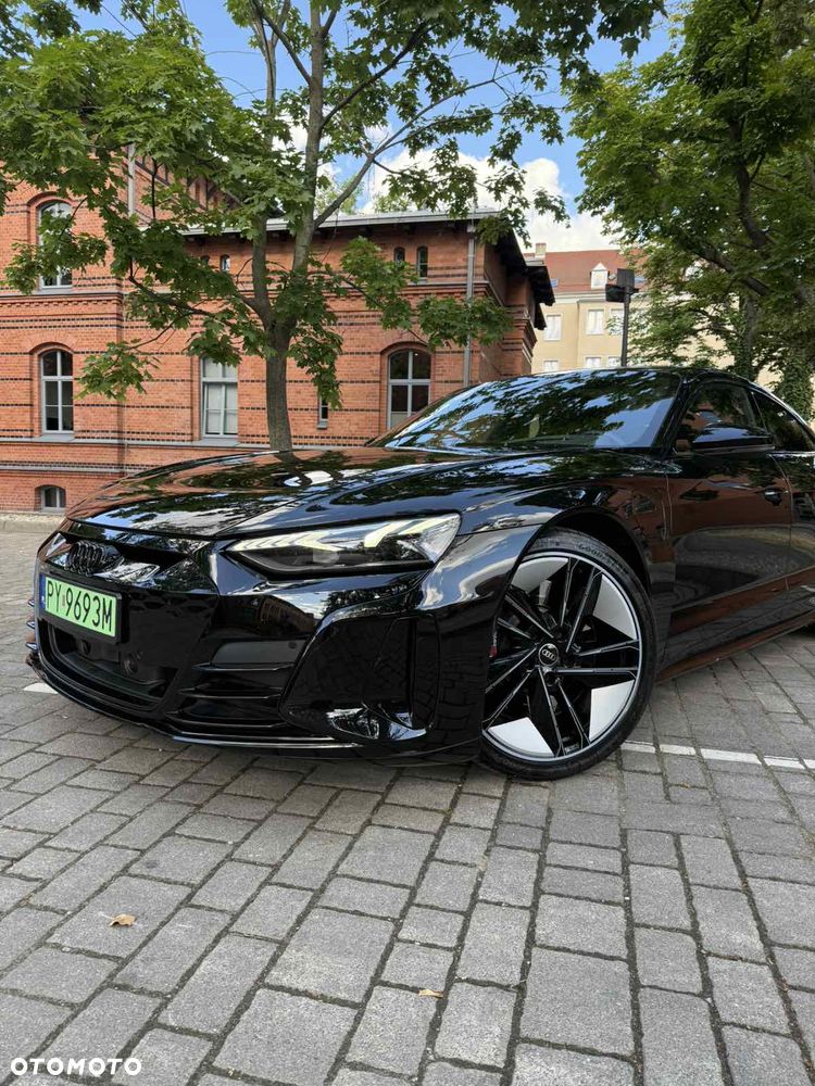 Audi e-tron GT - 23