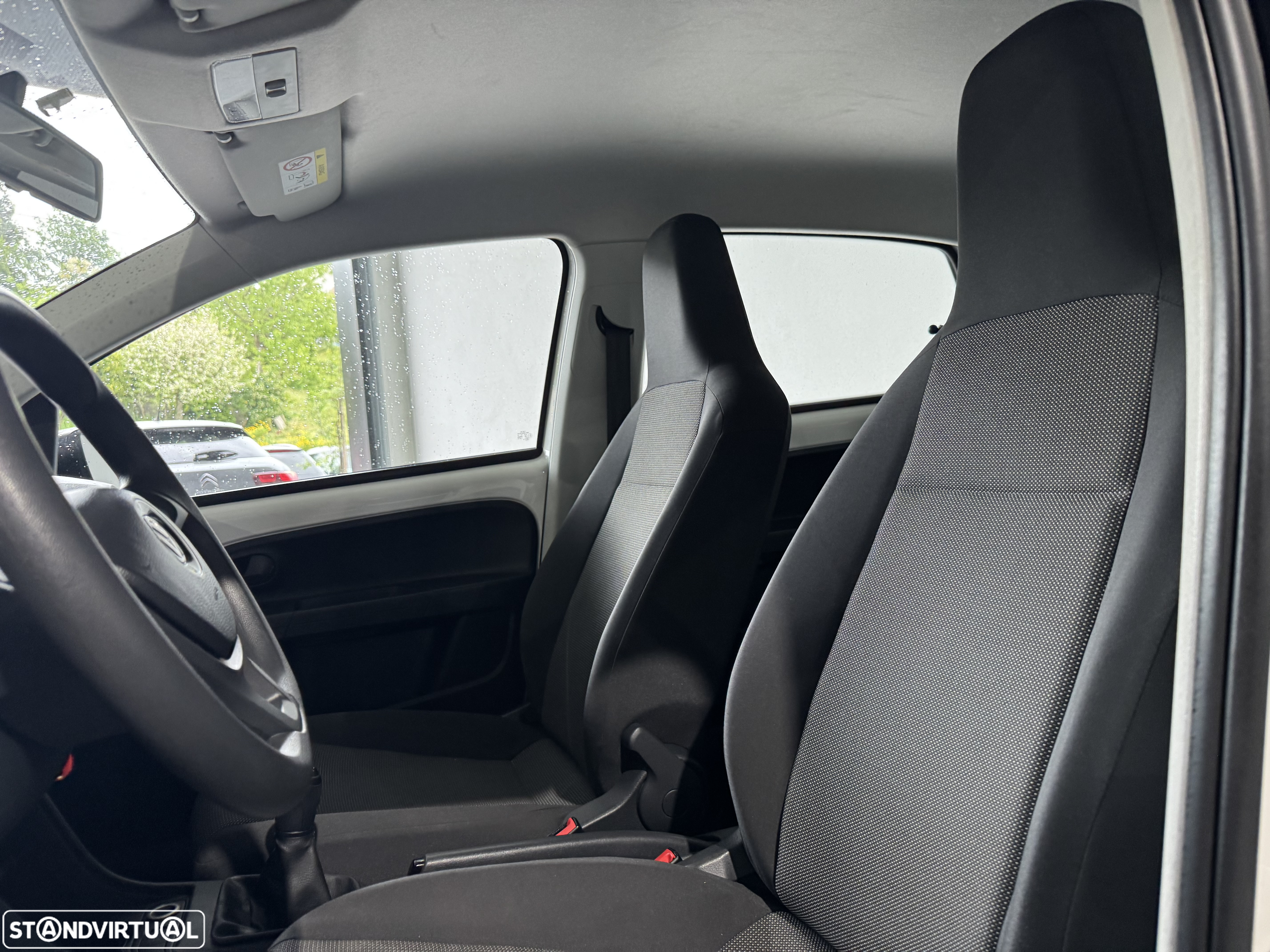 VW Up! Active - 10
