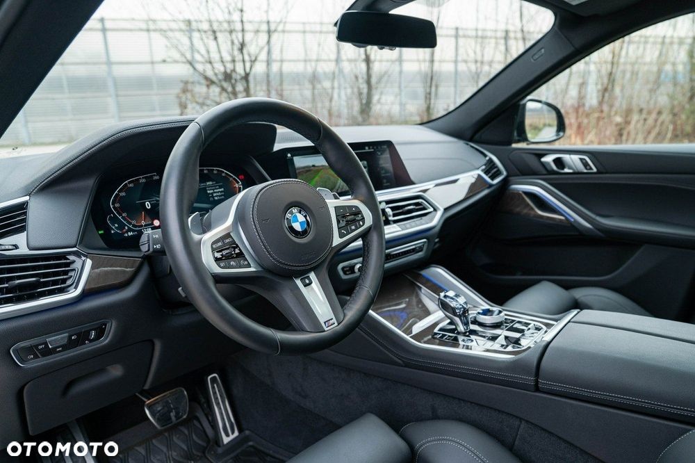BMW X6 xDrive40i - 19