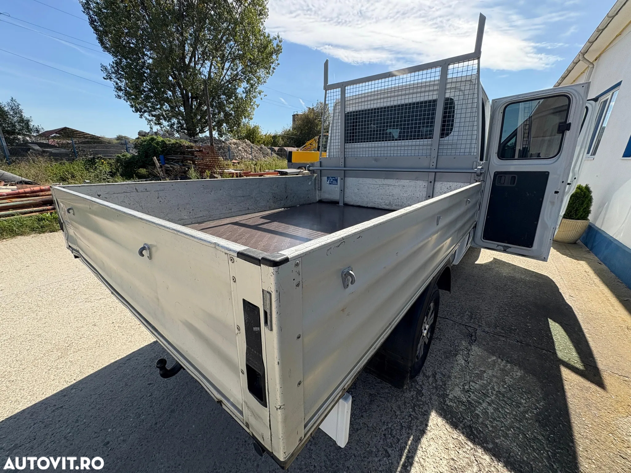 Mercedes-Benz Sprinter - 6