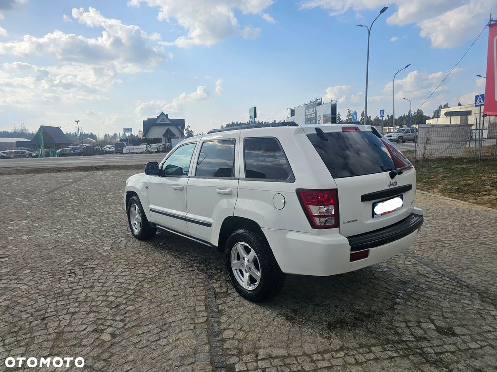 Jeep Grand Cherokee - 8