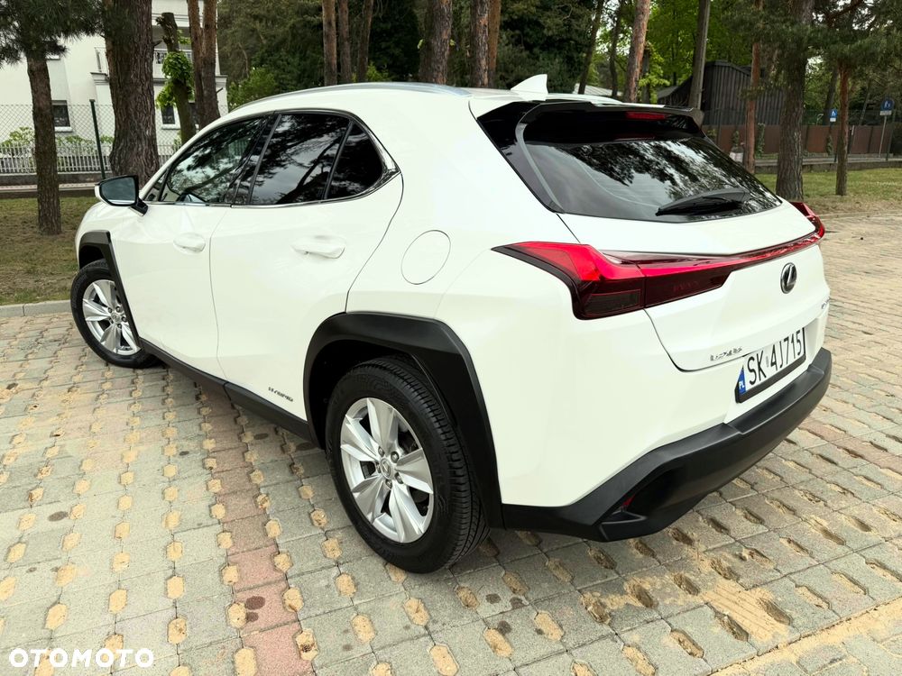 Lexus UX 250h Prestige 2WD - 11