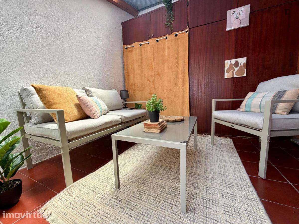Apartamento com 3 quartos - localizado em Montes Claros Coimbra - Grande imagem: 4/27