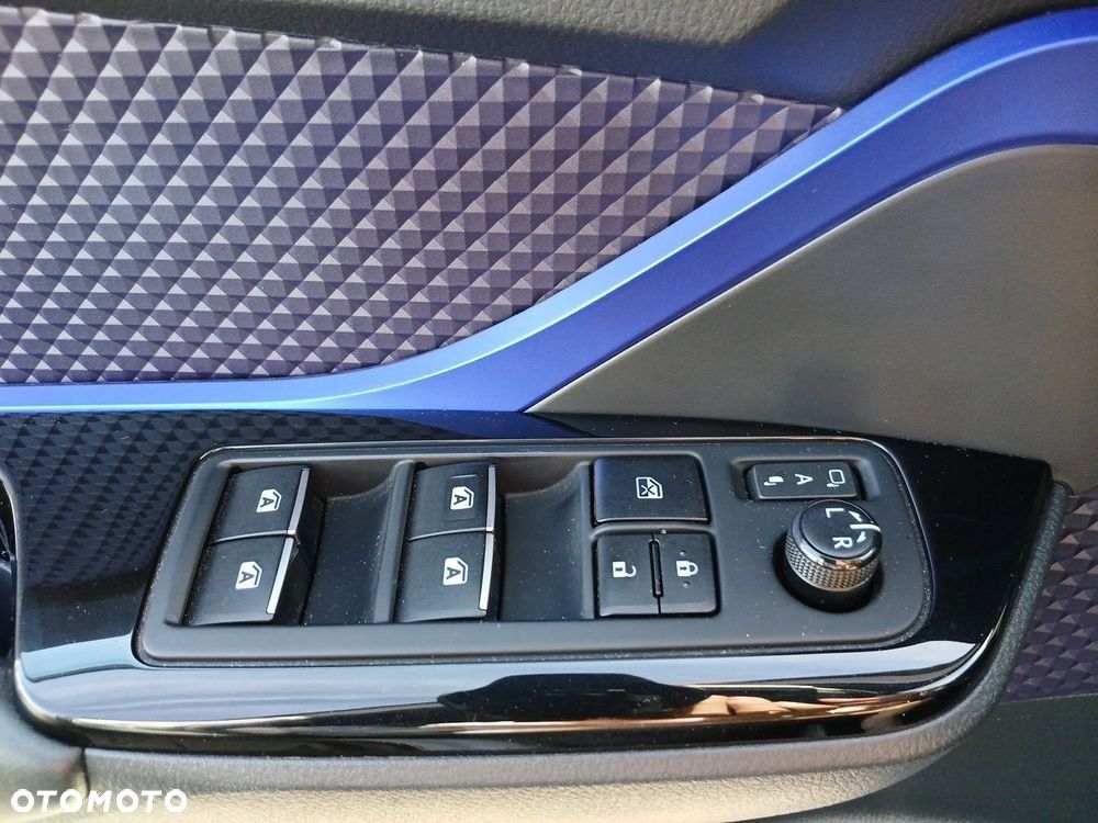 Toyota C-HR 1.2 T Dynamic CVT - 18
