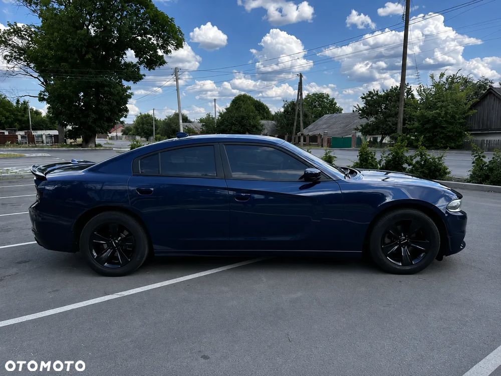 Dodge Charger - 3