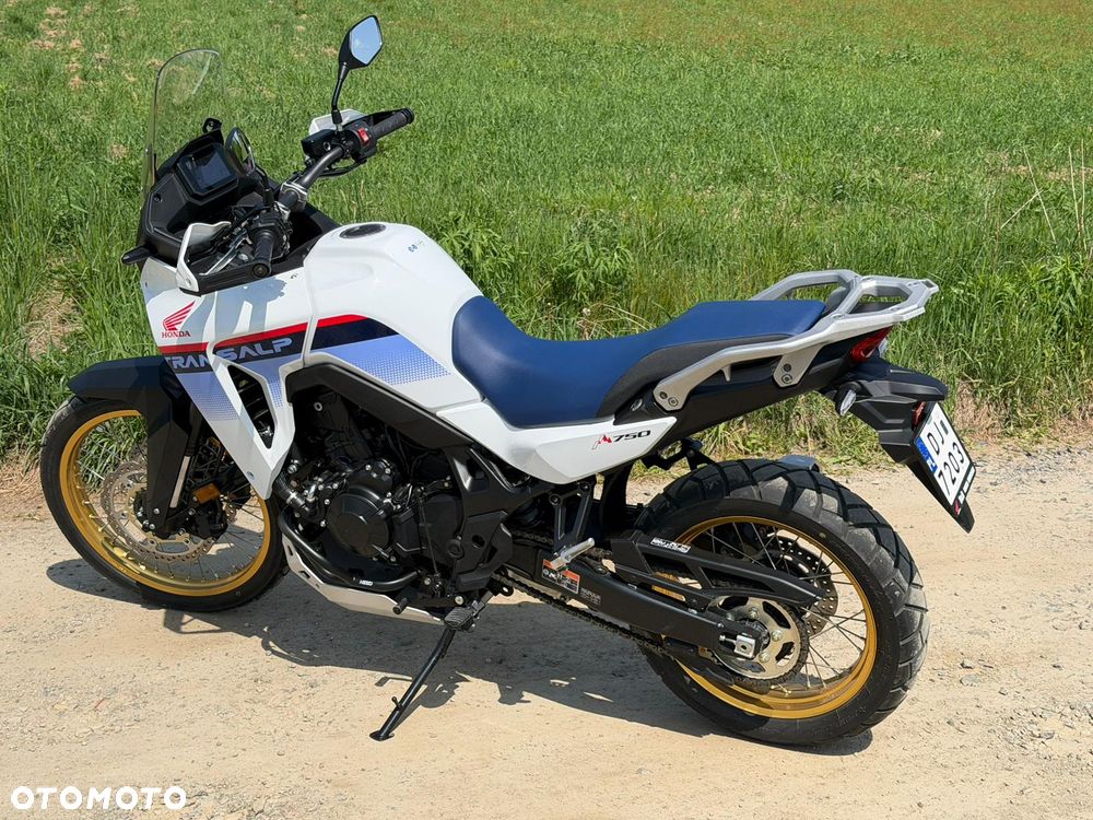 Honda Transalp - 8