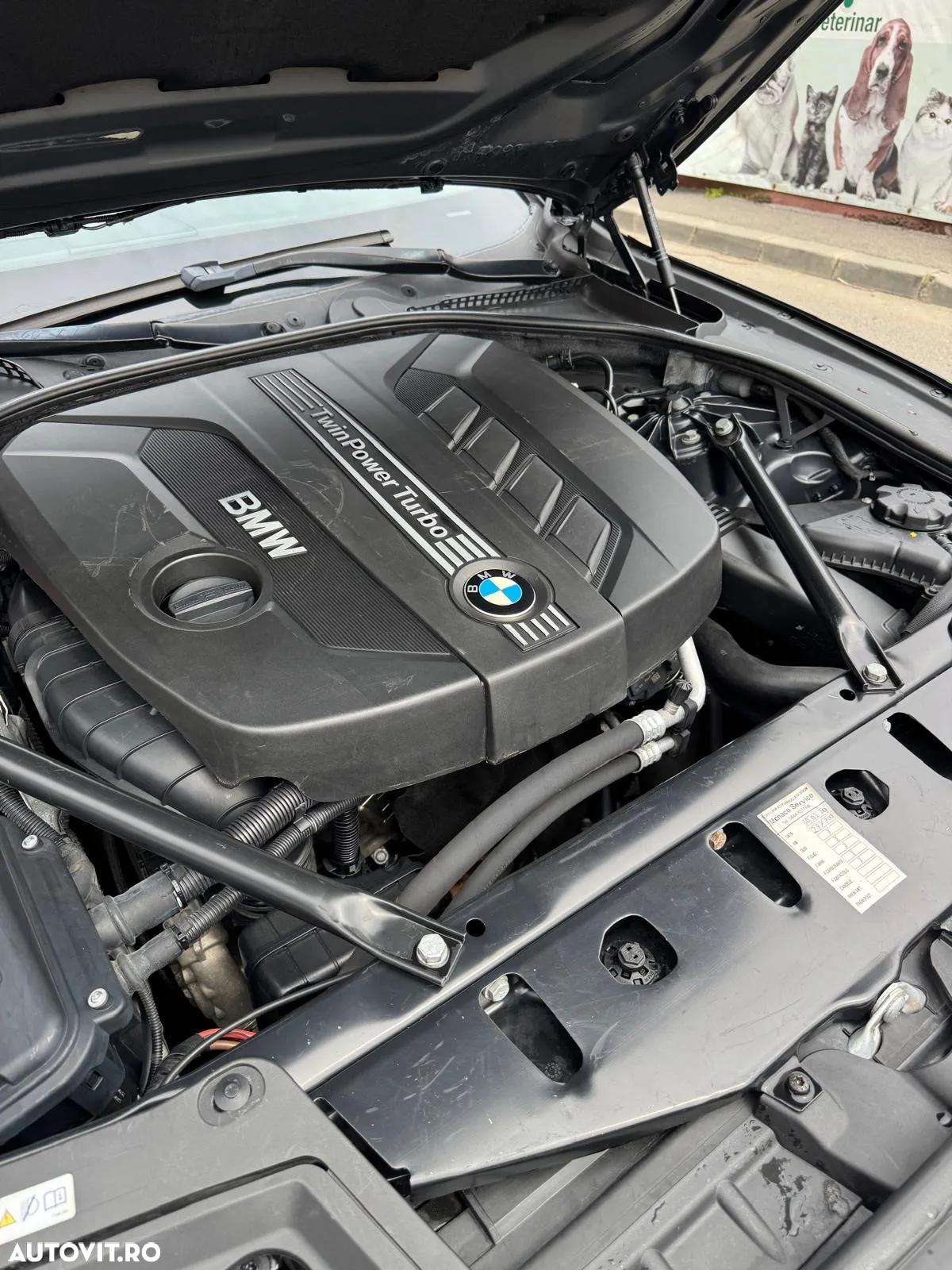 BMW Seria 5 525d xDrive Touring Aut. Luxury Line - 3