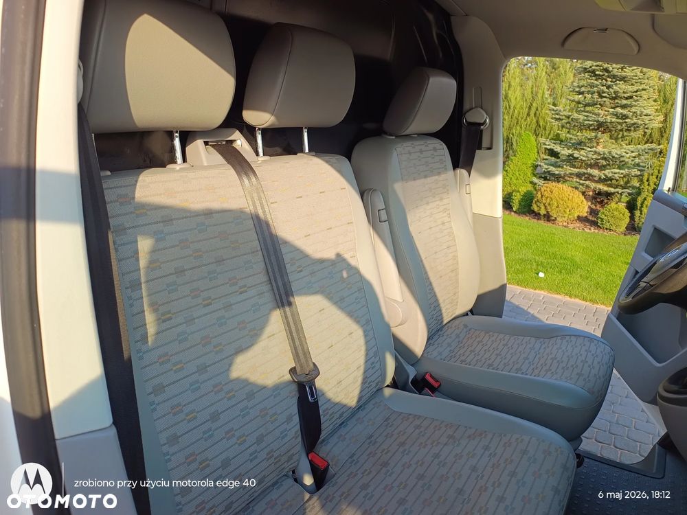 Volkswagen Transporter - 14
