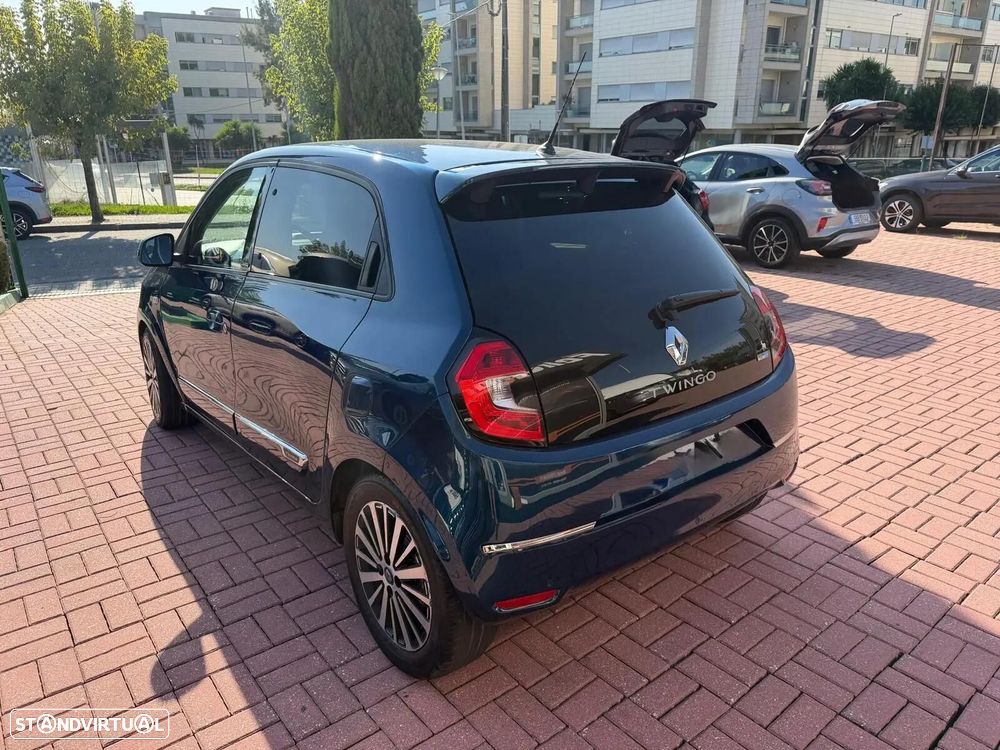 Renault Twingo Z.E. 22 Intens - 15