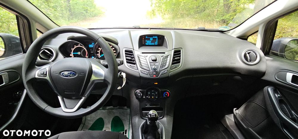 Ford Fiesta - 11