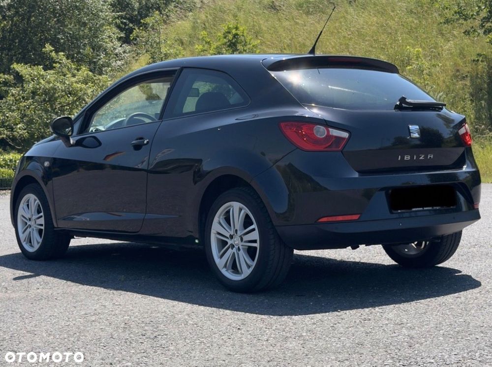 Seat Ibiza SC 1.4 16V Sport - 4